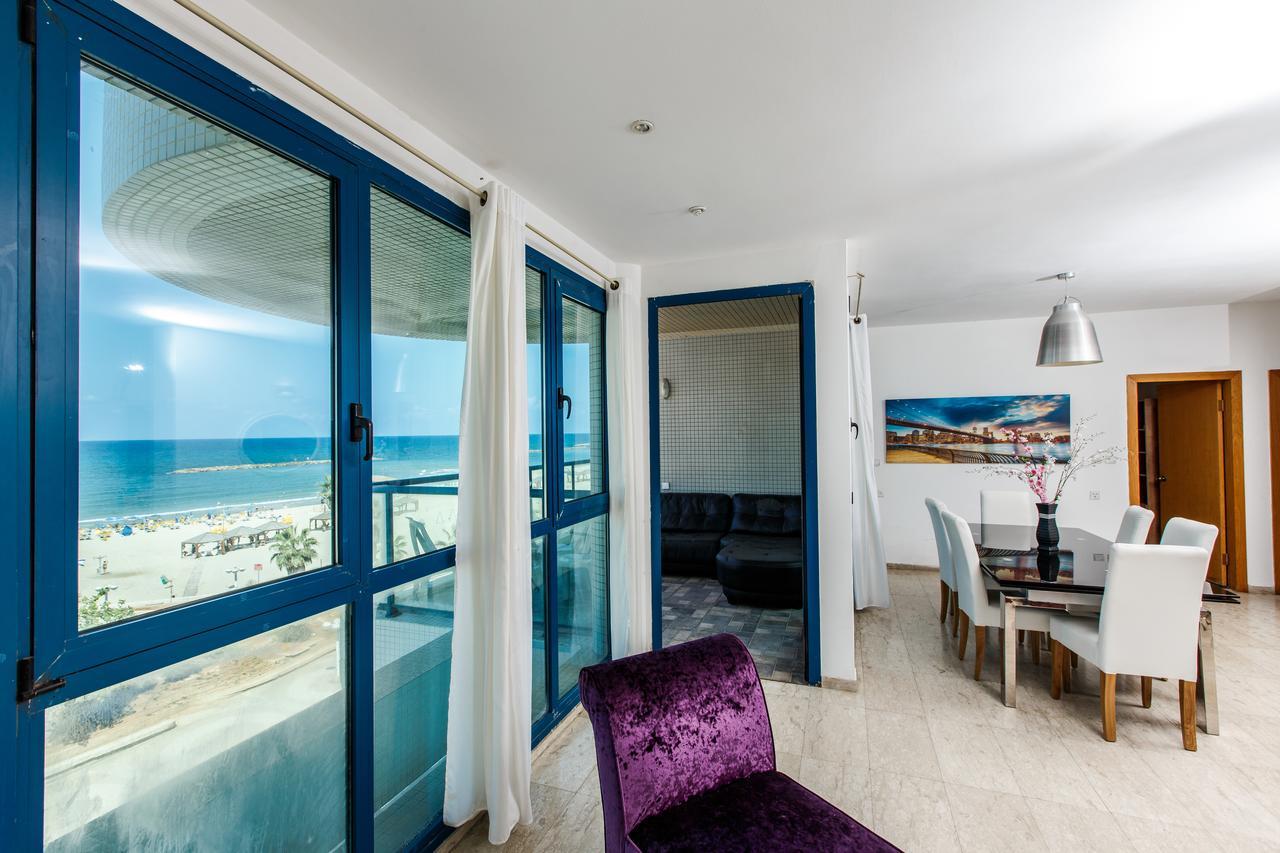 Ocean Front Apartments First Line To The Beach Tel-Aviv Extérieur photo