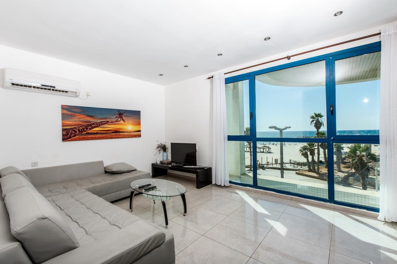 Ocean Front Apartments First Line To The Beach Tel-Aviv Extérieur photo