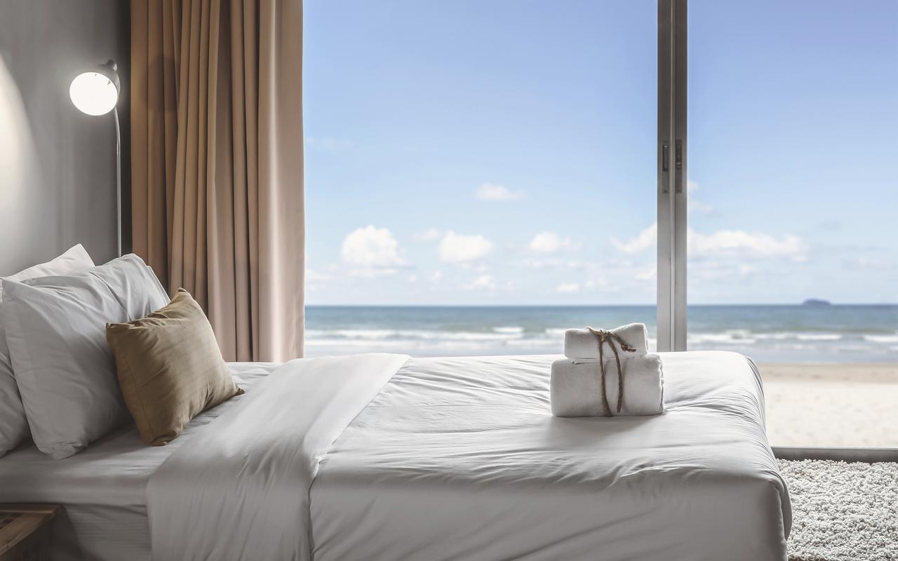 Ocean Front Apartments First Line To The Beach Tel-Aviv Extérieur photo