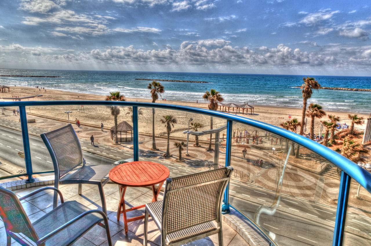 Ocean Front Apartments First Line To The Beach Tel-Aviv Extérieur photo