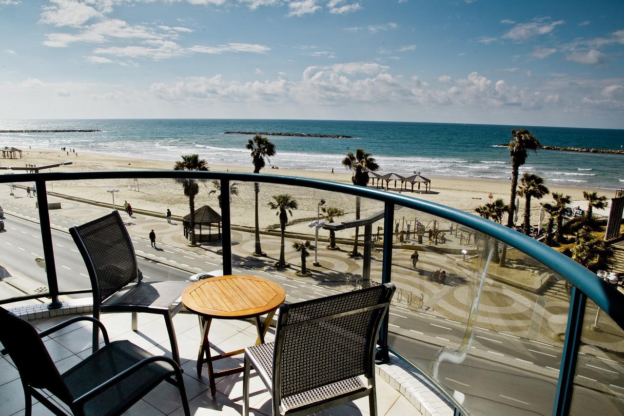 Ocean Front Apartments First Line To The Beach Tel-Aviv Extérieur photo
